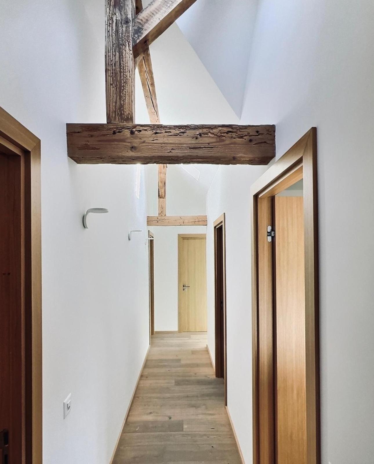 New Luxury Lake View Apartment - Лозанна Екстер'єр фото