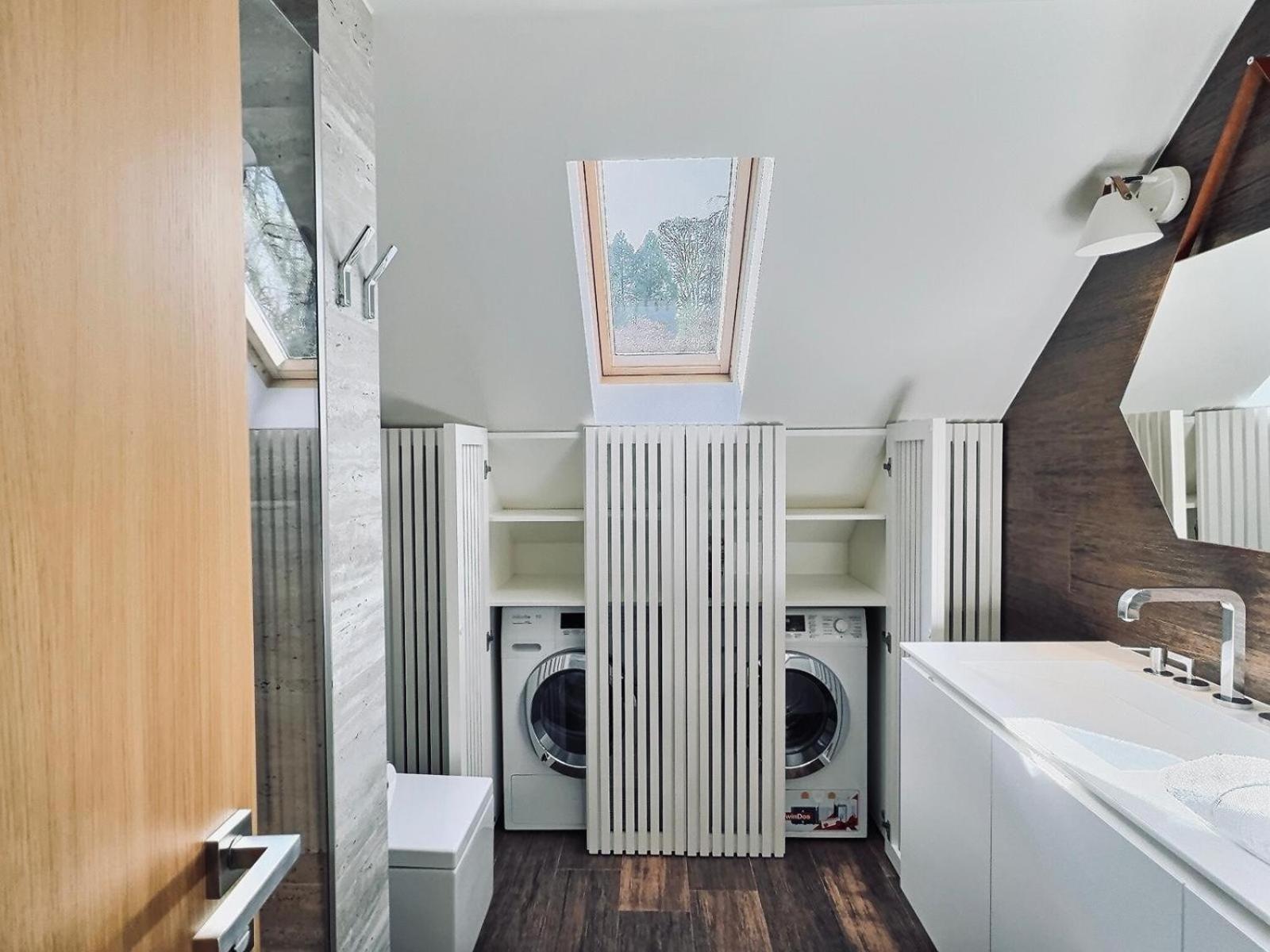 New Luxury Lake View Apartment - Лозанна Екстер'єр фото