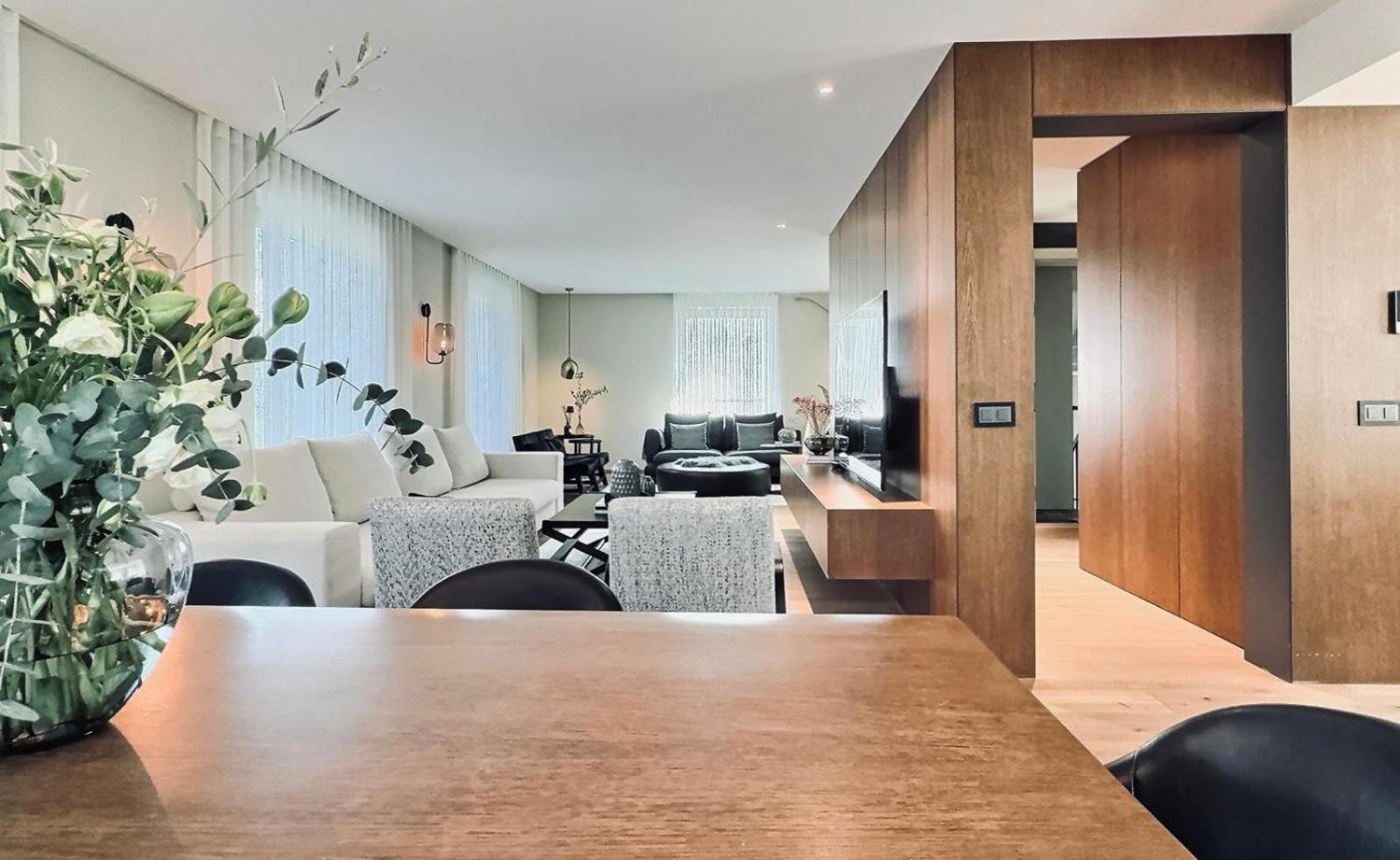 New Luxury Lake View Apartment - Лозанна Екстер'єр фото