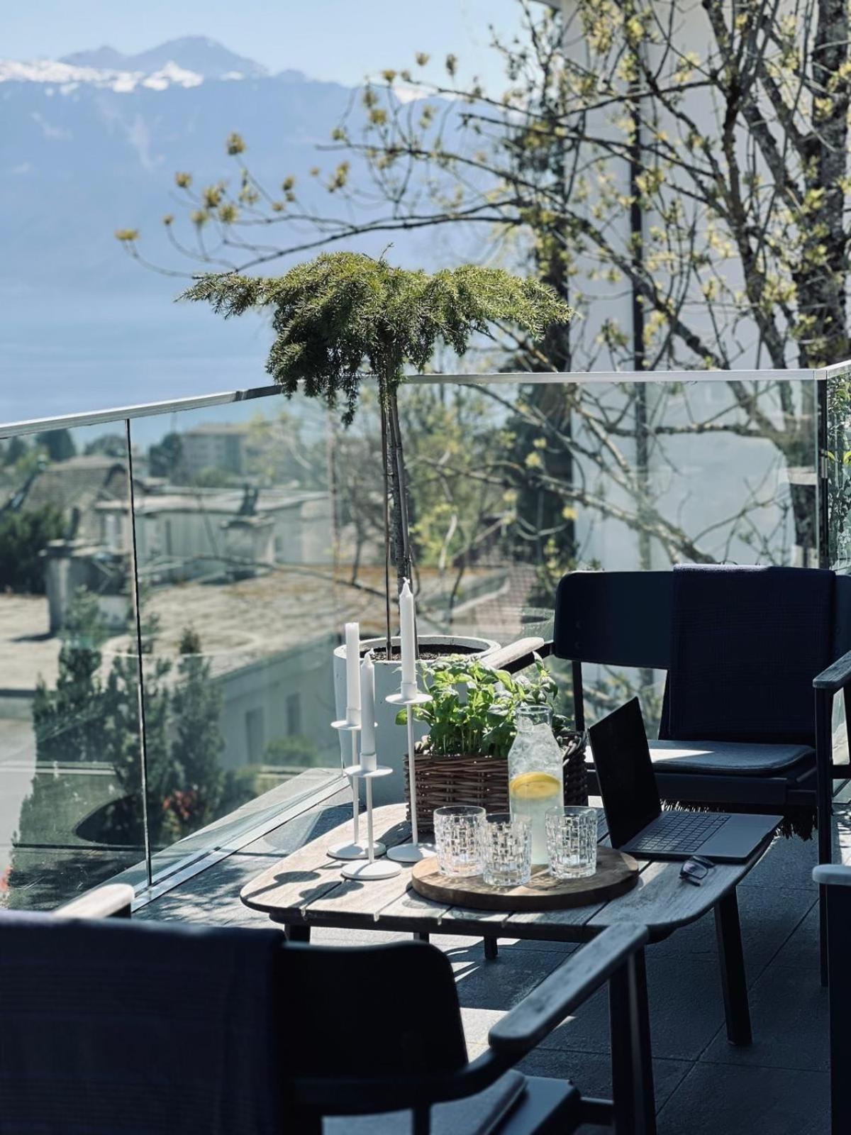 New Luxury Lake View Apartment - Лозанна Екстер'єр фото